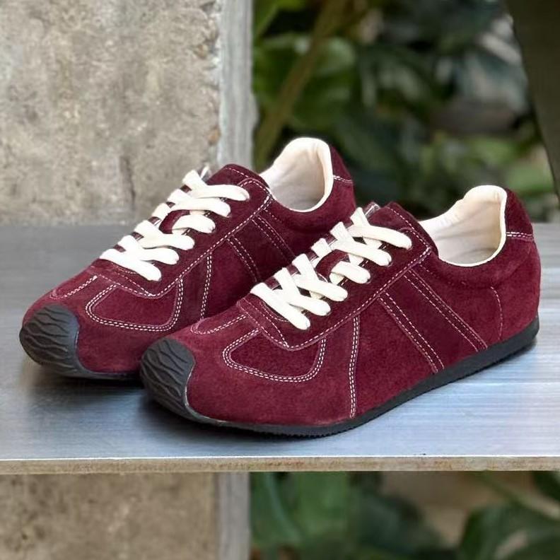 New Leather Casual Lace-up Sports Shoes Flat Bottom Round Head Shallow Mouth Fashionable and Versatile