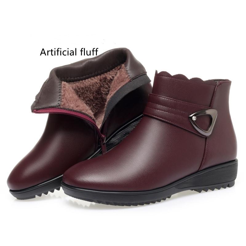 Mom's Snow Boots Genuine Leather Flat Bottom Anti Slip Large Size Women's Short Boots Winter Wool Warm Women's Snow Boots
