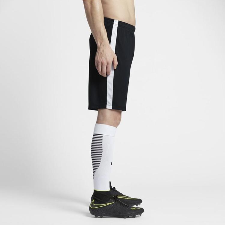 Nike Quick-Dry Breathable Training Soccer Shorts Men Bottoms Black 832900-010