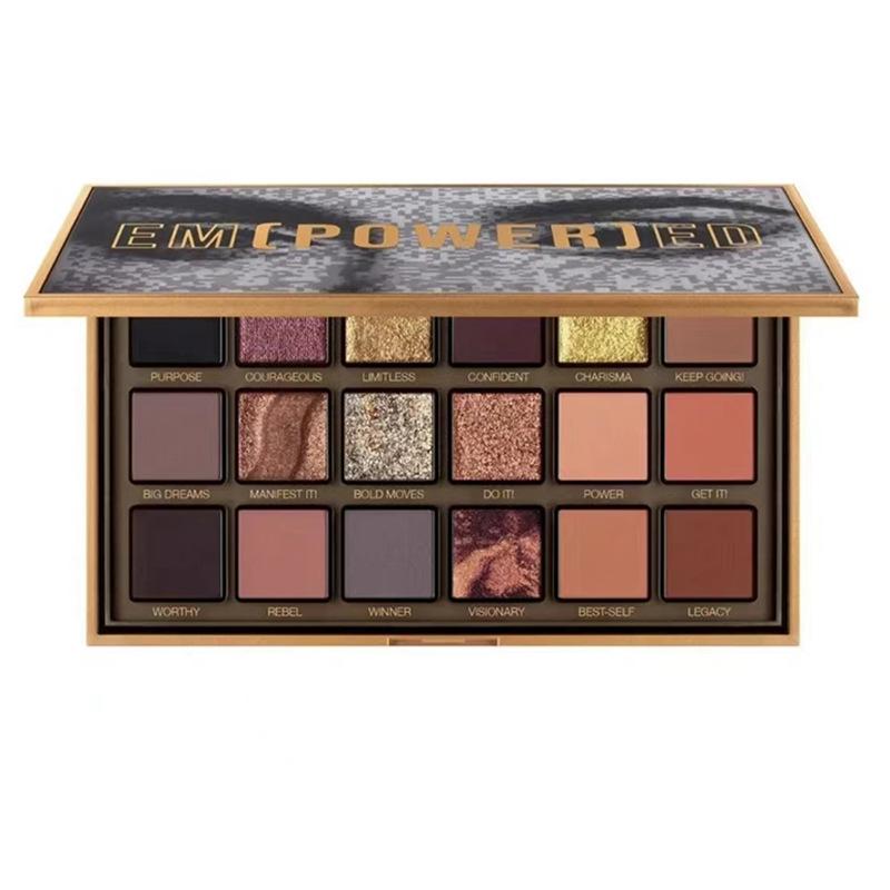Christmas Eighteen Color Em Power Ed Eye Shadow Palette