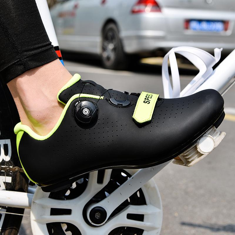 Manufacturer's New Road Bike Cycling Shoes Breathable Lock Shoes Outdoor Sports Equipment Comfortable and Quick Drying
