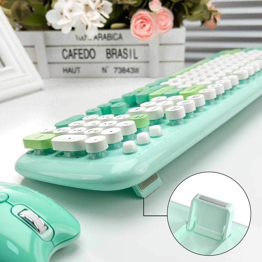 2.4G Wireless Keyboard and Mouse Aggregation: Retro - Round - Shaped Wireless Keyboard, Spanish - Themed Gaming Keyboard and Mouse Set - Up