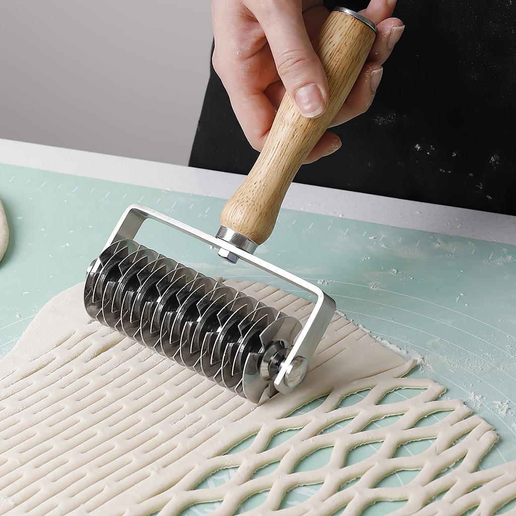 Stainless Steel Pizza Lattice Roller Dough Cutter Baking Mesh Cutting Tool