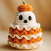Halloween Crochet Ghost Handmade Knitted Ghost with Pumpkin Hat Cute Plush Ghost Tabletop Decoration for Desk Bookshelf Home Decor