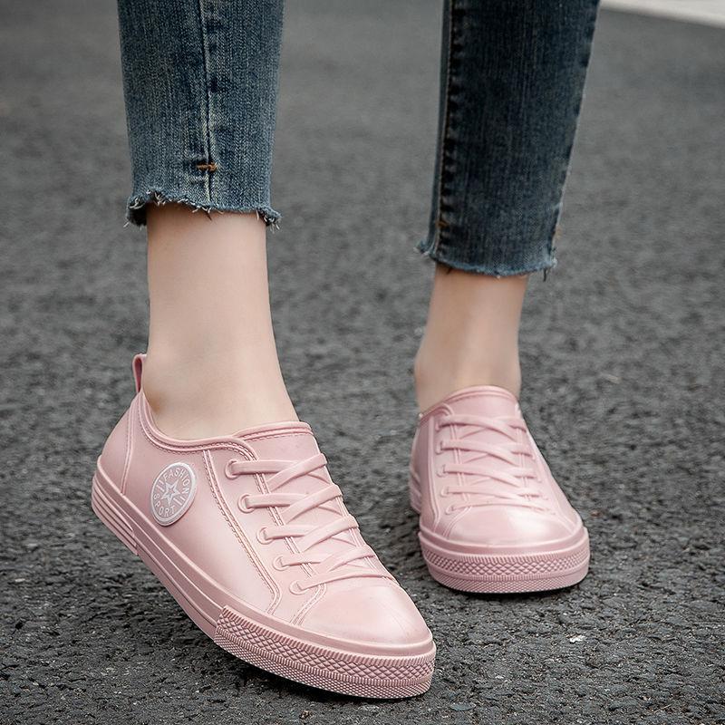 All Season Black Rain Booties Non-slip Rubber Water Shoes for Women Designer Faux Zipper Rainboots Shoes Female Jelly Rainshoes