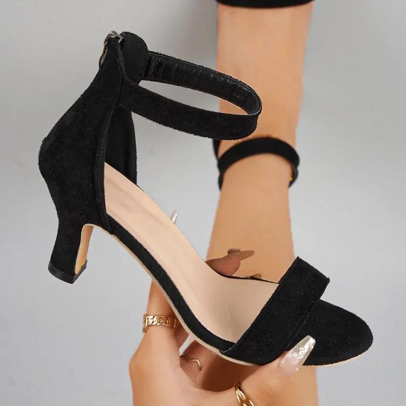 Fashion 2025 Hot Sale Black High Heels Sandals Women Summer Shoes Women Fashion Open Toe Buckle Sandals Casual Square Heel Female Shoes