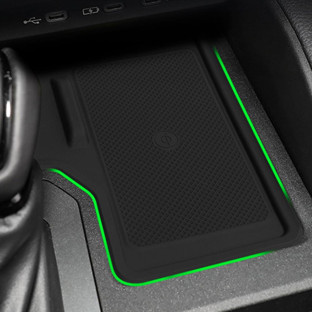 Силиконовый противоскользящий коврик, водонепроницаемый, нескользящий, консольный коврик для Toyota Prado 2024-2025, защитный коврик с беспроводной зарядкой