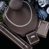 Niche Light Luxury 3A Water Drop Цирконий Ожерелье Серьги Четырехсекционный Комплект Женских Свадебных Помолвочных Ювелирных Изделий