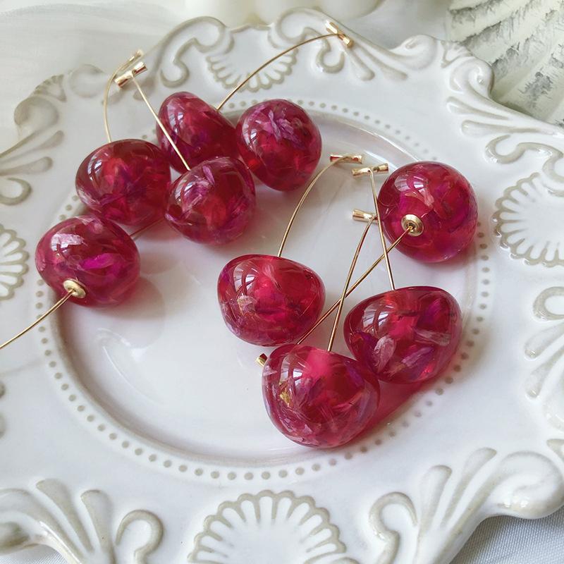 Summer Korean Edition New Cherry Fruit Sweet Earrings with Cherry Fruit