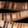Christmas Eighteen Color Em Power Ed Eye Shadow Palette
