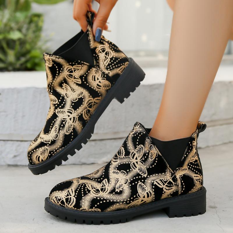 2024 New Fashion Versatile Boots Embroidered Loafers Elegant Casual Flat Shoes Retro Moccasin Shoes Party Formal Women