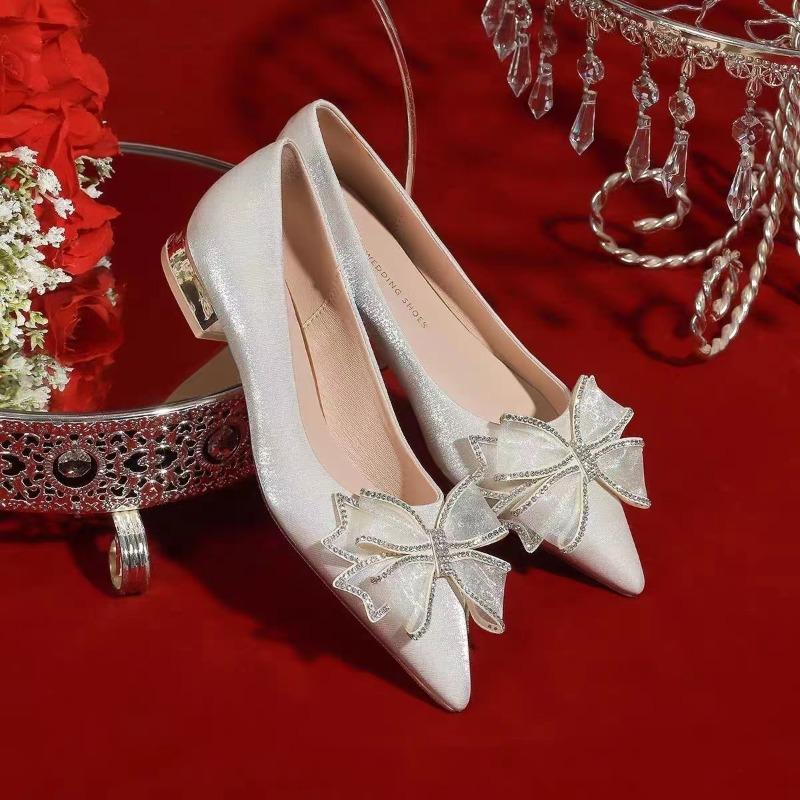 Flower Pearl Women High Heels Shoes Crystal Luxury Sandals Elegant 2025 Trend New Summer Pointed Toe Shoes Woman Pumps Zapatos