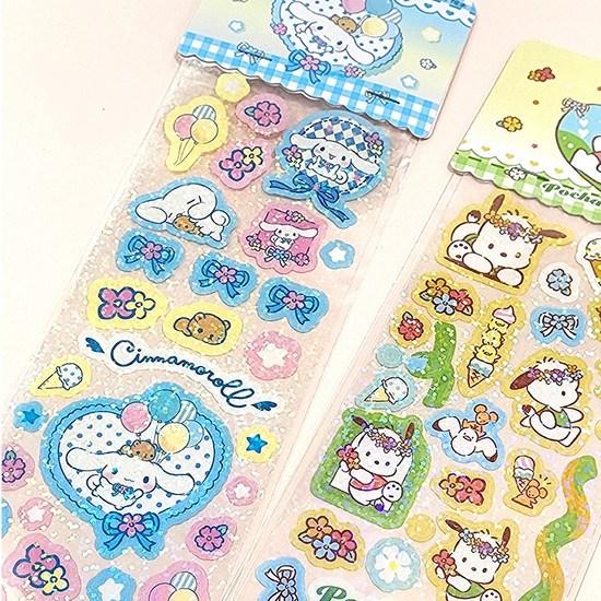 Sanrio Hologram Sticker Set Cinnamoroll Kuromi My Melody Pochacco 4-piece Set, a Popular Character In Korea