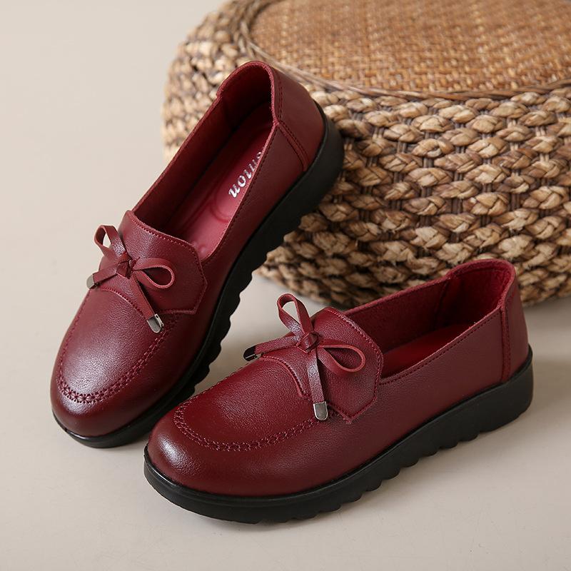 Spring and Autumn Mother Shoes Casual Soft-soled Single Shoes Middle-aged and Elderly Leather Shoes Comfortable Home Daily Non-slip Work Women's Shoes