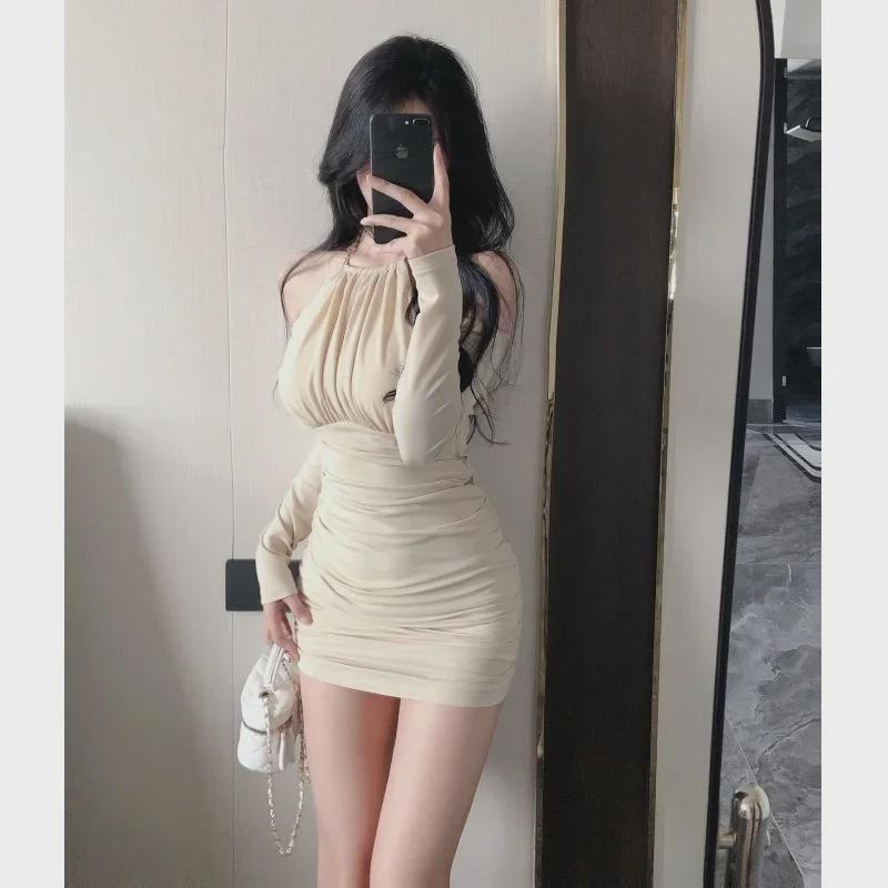 New Autumn/Winter Sexy Off-Shoulder Halter Dress: Nightclub Style, Tight-Fit Hip Skirt for Women.