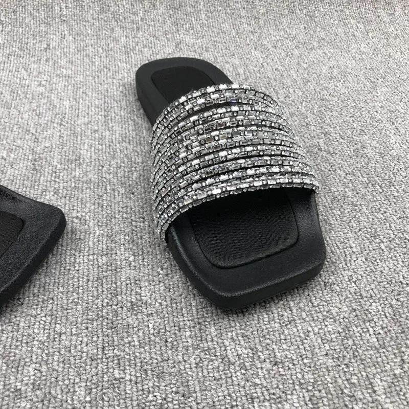 Fashion 2024 Summer Fashion New Sexy Casual Outerwear Solid Color Crystal Flat Slippers Comfortable Sandals