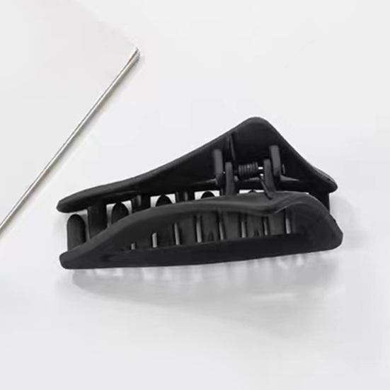 Triangle Shape Crossing Teeth Hair Claw Simple Matte Head Grab Shark Hair Clip Hair Accessories