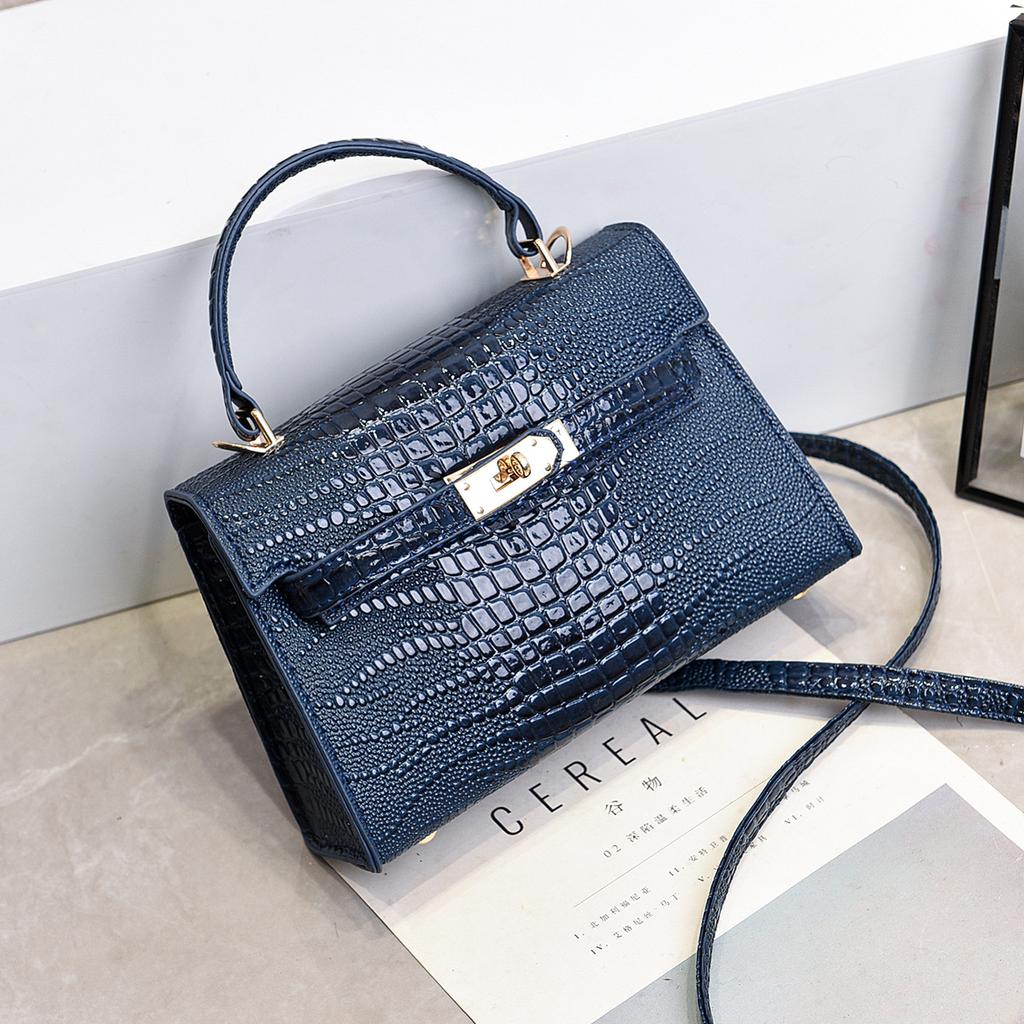 Suni Light Luxury Cow Oil Fruit Green Crocodile Pattern Advanced Sense Small Female Bag 2023 New Handheld One Shoulder Crossbody Bag