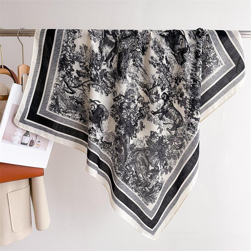 Fashion Aztec Ethnic Leopard Floral Square Silk Scarf Lady High Quality Print Soft Shawls and Wraps Bufanda Muslim Hijab 90*90Cm