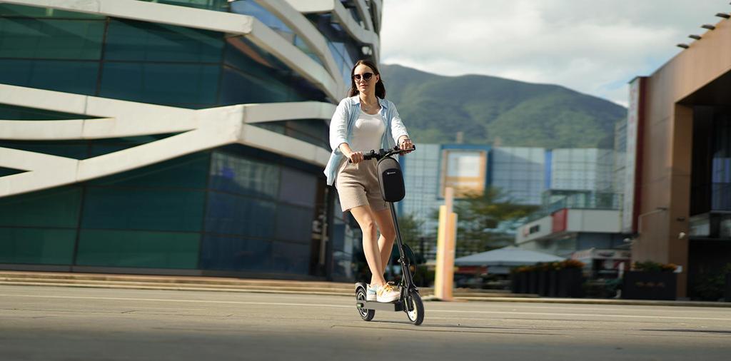 Isinwheel S9 PRO Electric Scooter - 350W Motor, 8.5" Solid Tires, Smart App Control | Ultra-Portable Commuter Scooter