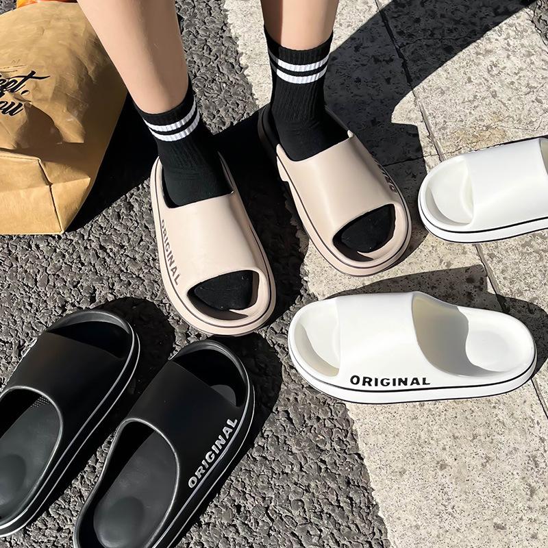 New Summer Slippers Men and Women  EVA Soft Bottom Cloud Slides Light Beach Shoes Anti Slip Indoor and Outdoor