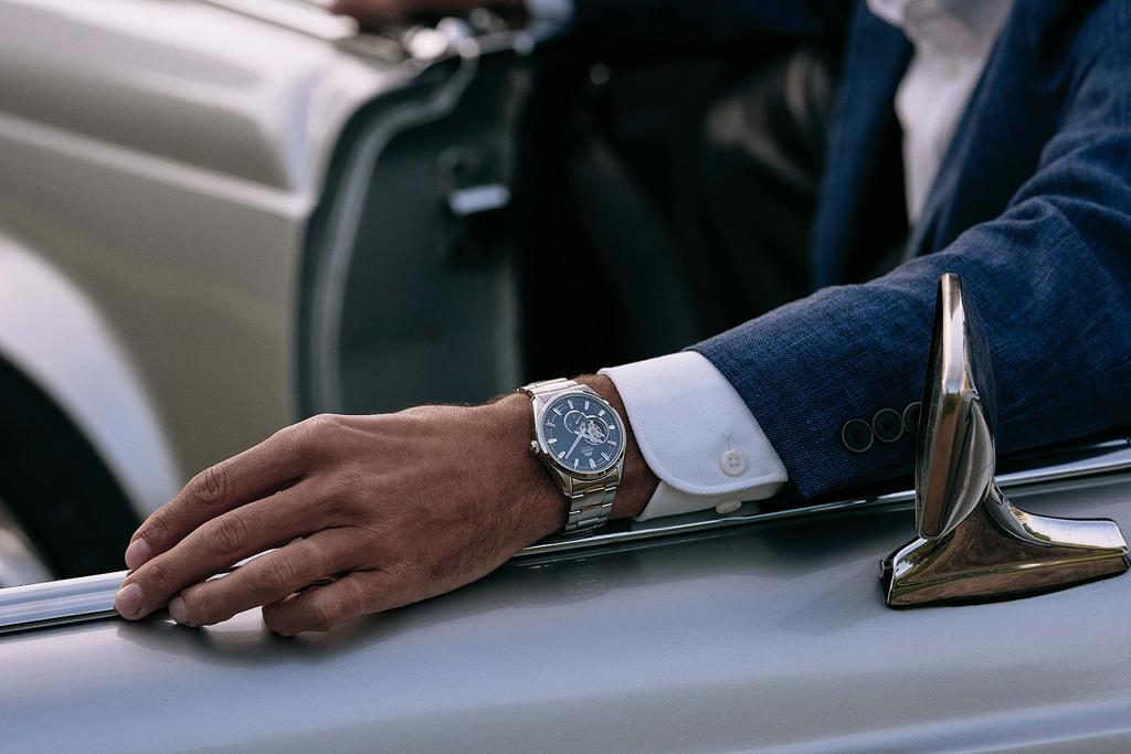 ORIENT Automatic Watch Contemporary Mechanical Automatic Domestic Manufacturer Warranty Open Heart Navy [ORIENT] Semi-skeleton RN-AR0002L Men's