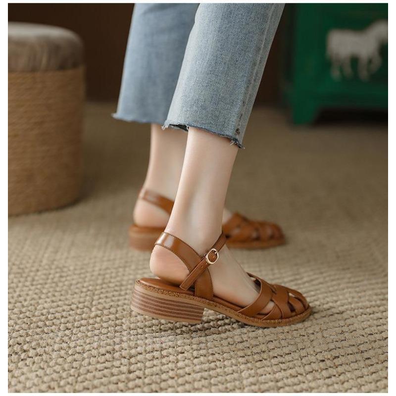 Simple One Strap Baotou Sandals Women's Spring and Summer Vintage Roman Sandals