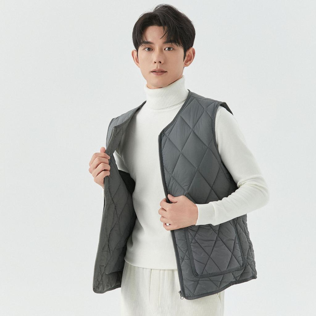 Men's Fall and Winter Padded Warm Zipper Comfortable Stylish To Keep Warm Increase Vest Outside The Pocket Men's Diamond-shaped Short Vest 2402