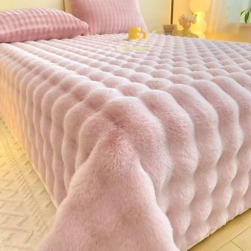 Super Soft Throw Blanket Lavender Premium Silky Flannel Fleece 3D Clouds Stylish Jacquard Lightweight Bed Blanket All Season Use