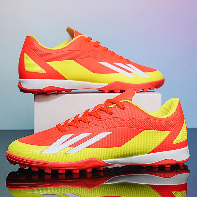 36-45 Football Shoes Unisex TF Rubber Soft Sole Broken Nails Professional Football Shoes Youth Training Shoes