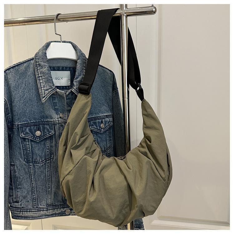 Korean Version Diagonal Span Bag Harajuku Large Capacity Shoulder Shoulder Unisex Dumpling Bag Crescent Nylon Underarm Shoulder Bag