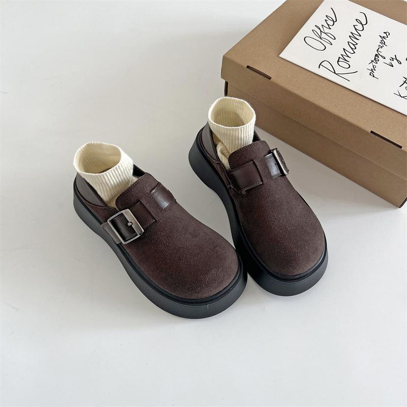 Retro White British Style Platform Small Leather Shoes Women's 2025 New Autumn and Winter Versatile Skirt Mary Jane Single Shoes