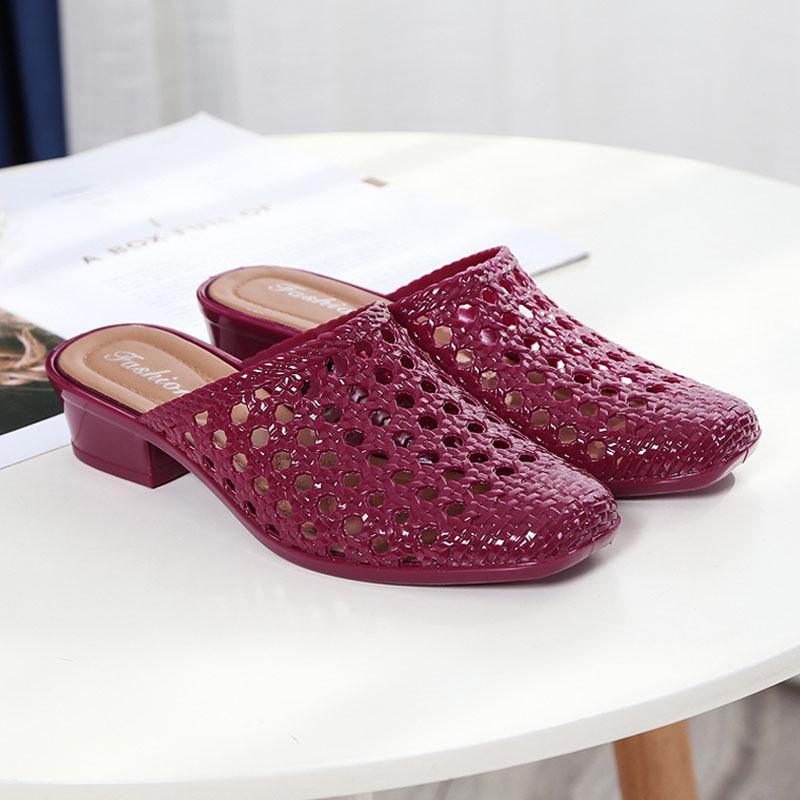 Women's Summer Mid-Heel Beach Slippers: Non-Slip, Fashionable Korean Style with Thickened Sole