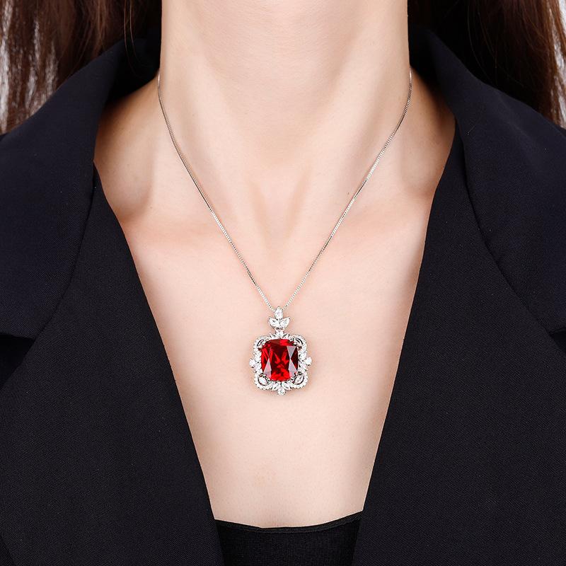 Jewelry Copper Bottom Gold-Plated Fashion Imitation Colored Treasure Fat Square 14 * 16 Pendant Necklace Women