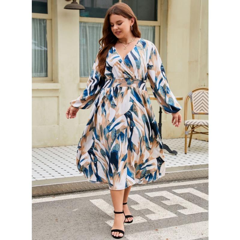 V-neck Loose Waisted Plus Size Women's Dress Printed Fashion Dresses