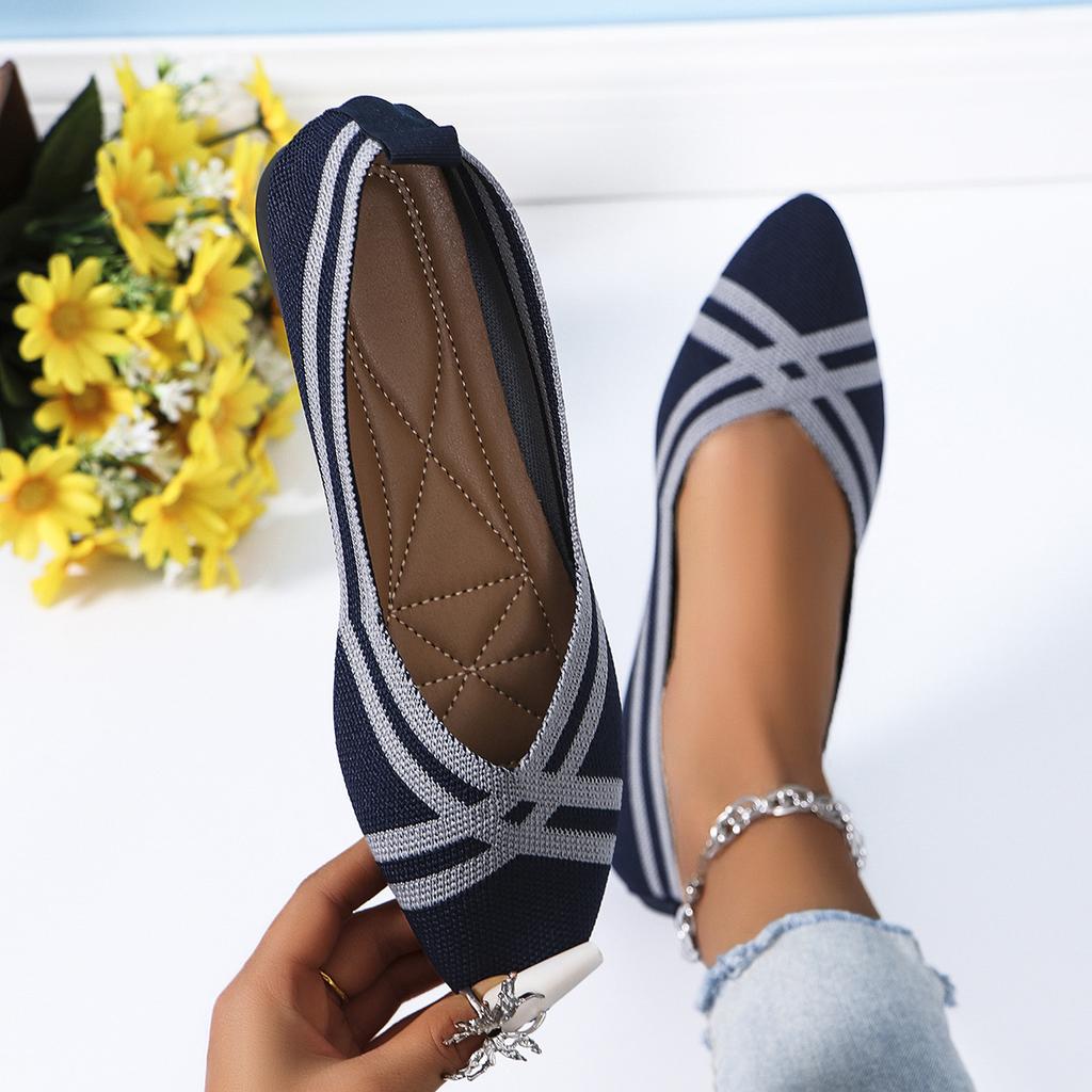 Fashion Women's Flat Shoes 2024 Spring and Autumn New Large Size Pointed Flat Women's Shoes Comfortable Flying Woven Bean Shoes