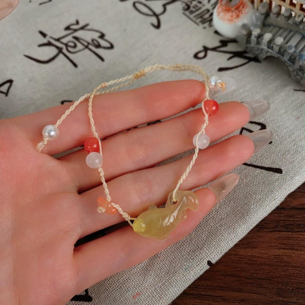 Retro Beautiful Koi Braided Bracelet For Women Distinctive Handmade Accessory For Gifting