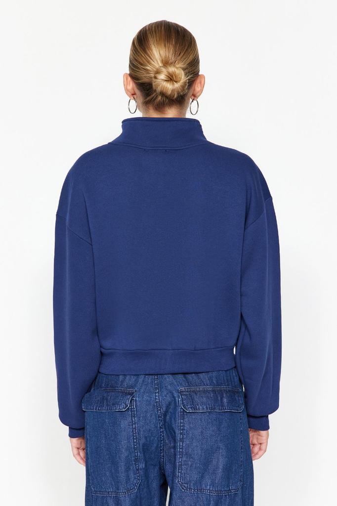 Women's Fashionable Stylish Sweatshirt Black Comfortable Cut Crop Basic Zippered High Collar Thick Inside Fleece Knitted Sweatshirt