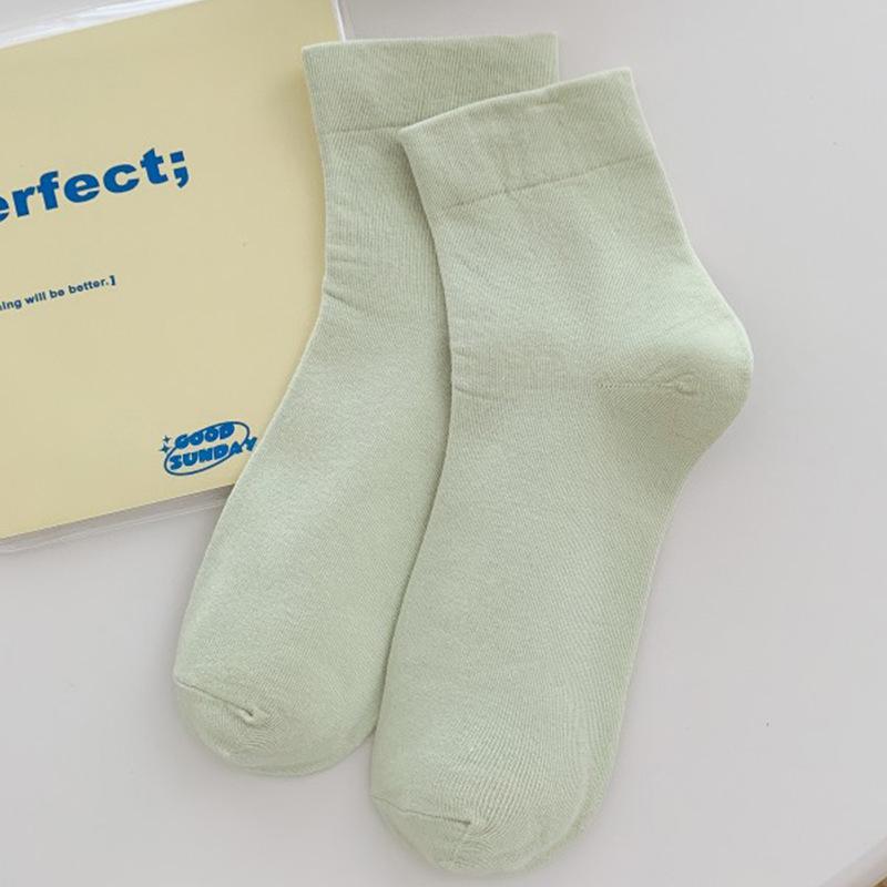 Women's Pure Cotton Macaron Socks - Soft, Mid-Calf, Loose-Fit for Maternity, Solid Colors, Perfect for Autumn and Spring.