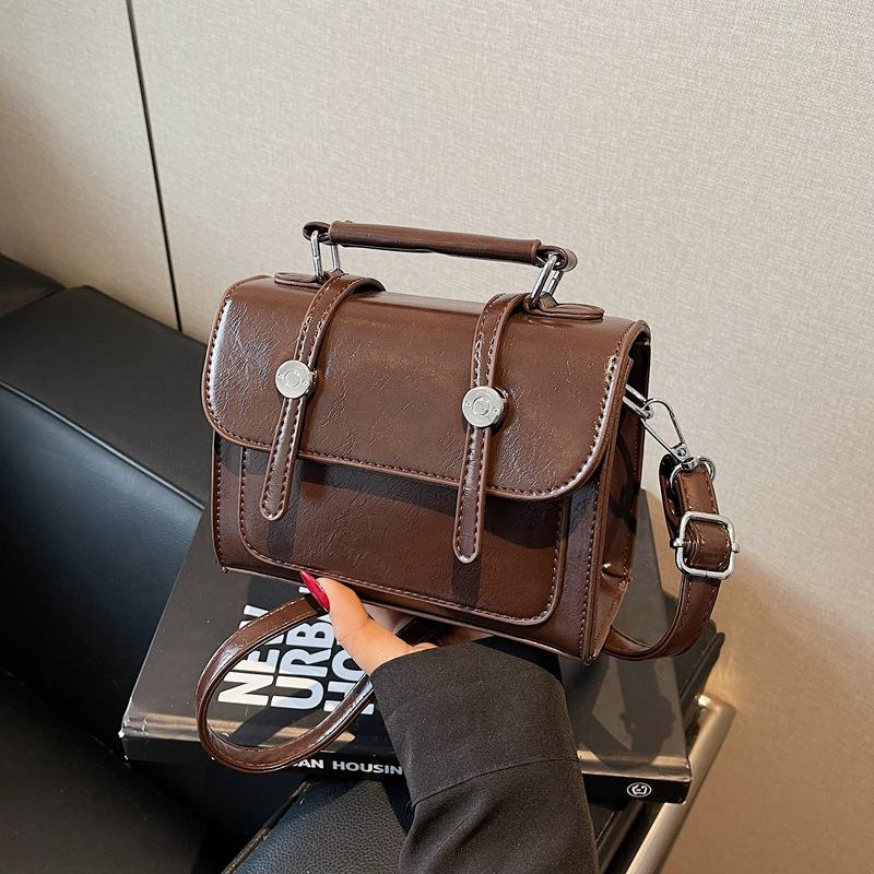 Premium Texture Small Bag Women's New Fashion Retro Shoulder Messenger Bag Versatile Portable Small Square Bag