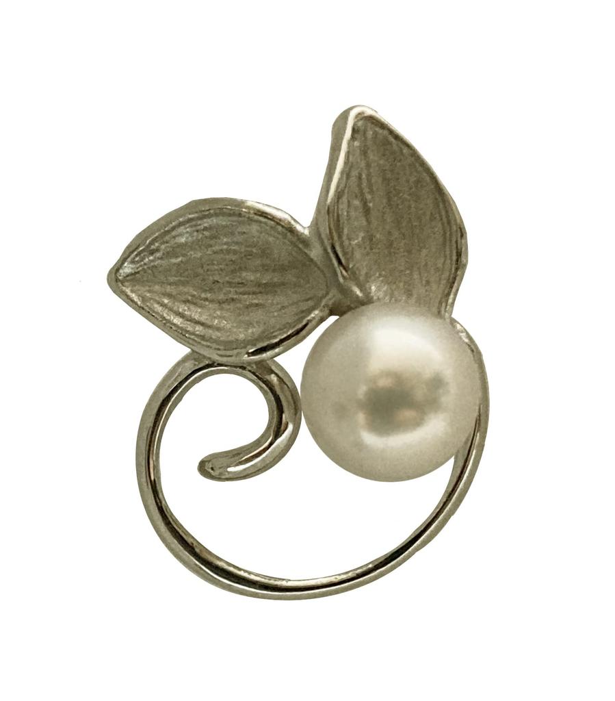 Akoya Pearl Pin Brooch Leaf Design SILVER Tuck Brooch Pearl Brooch [enyapearl]