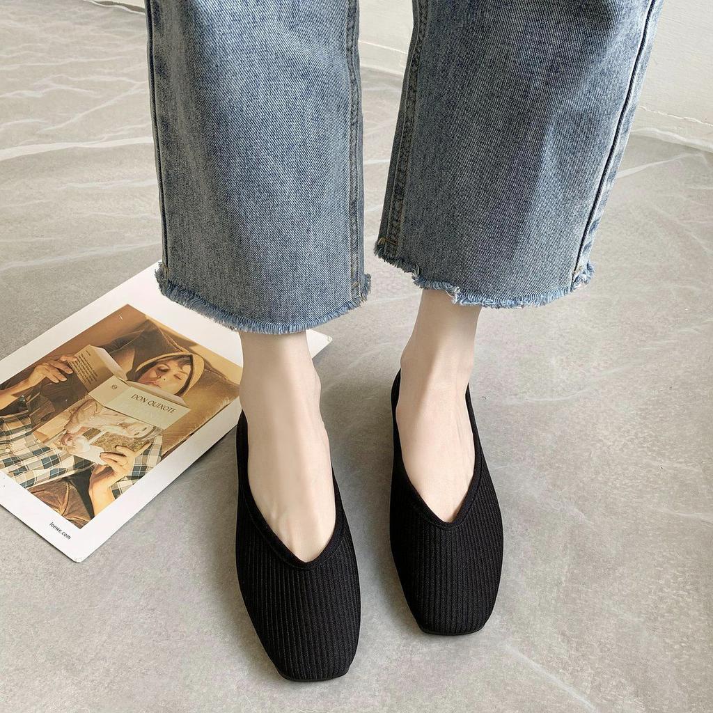 Fashion Woman Footwear Kawaii Green Flat Whit Cute Slip On Shoes for Women Vulcanized Offer Daily Routine Summer 2024 Shoe Trends Korean