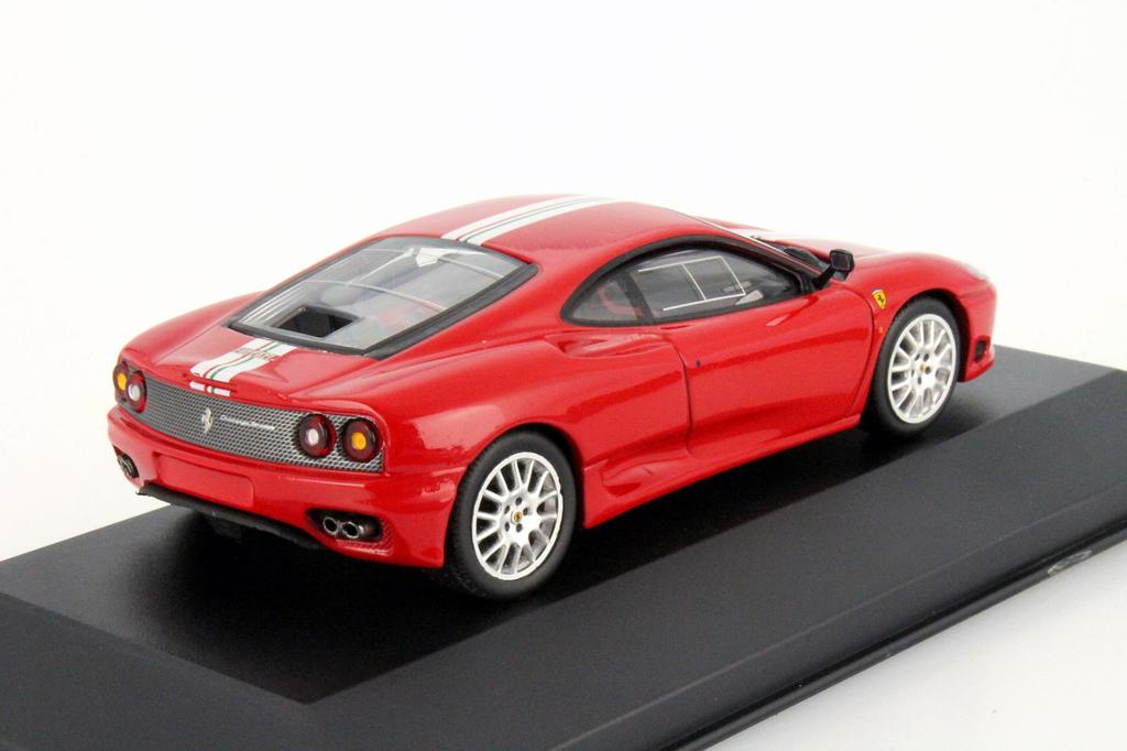 Ixo Ferrari 360 Challenge Stradale 2003 Завершенный продукт 1/43 (красный)