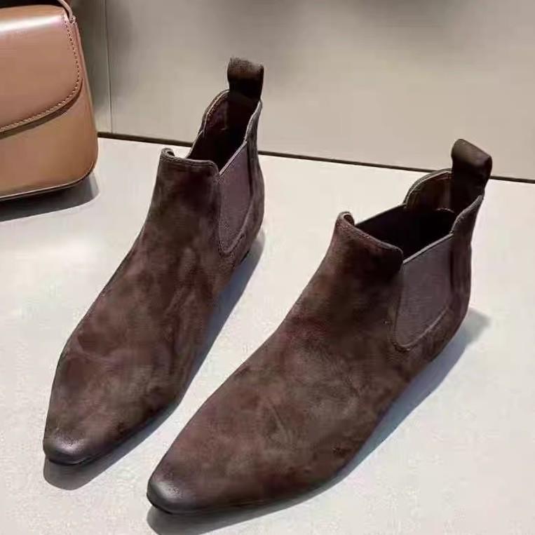Sheepskin Version~ Retro Matte Suede Polished Pointed Inner Heightening Chelsea Boots Short Boots Women's 2025 New Bare Boots