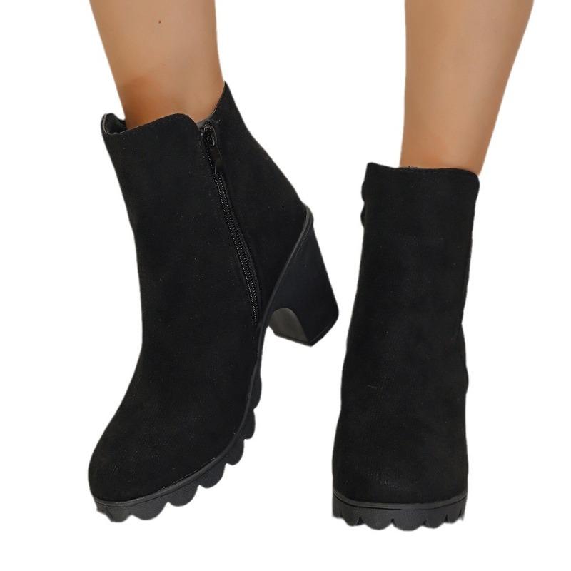 Autumn and Winter New Thick Heel Large Size Side Zipper Pendant Short Boots Women's High Heel Martin Boots