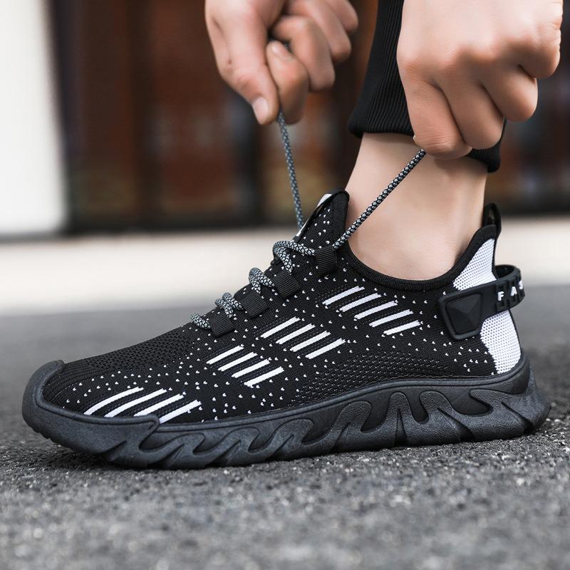 Men's Shoes Summer New Breathable Mesh Sneakers Soft-soled Running Student Shoes Fly-woven Versatile Casual Shoes