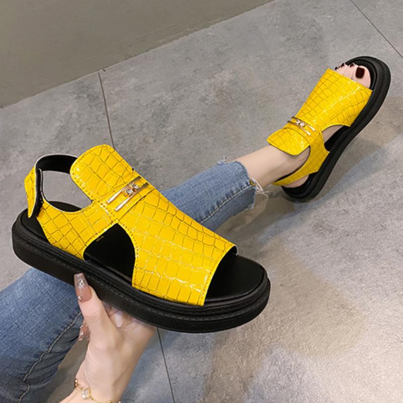 Summer New Large Size Women Sandals Fashion Thick Sole Metal Buckle Casual Beach Sandals Shoes for Women Sandalias