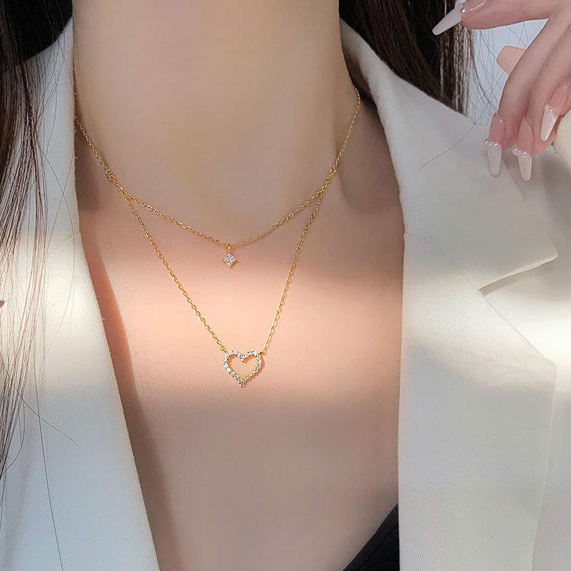 Fully Diamond Hollow Love Double Layer Necklace Heart-shaped Sweet Niche Design Sense Necklace for Women