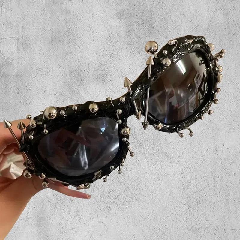 Trendy Fashionable Punk Vinyl Glasses For Men And Women Unique Style Retro Black Eyewear Stylish Glasses For Daily Wear And Special Occasions