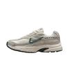Initiator Soft Pearl Clay Green Women Sneakers Cream Light-Orewood-Brown Dark-Smoke-Grey IH0579-012